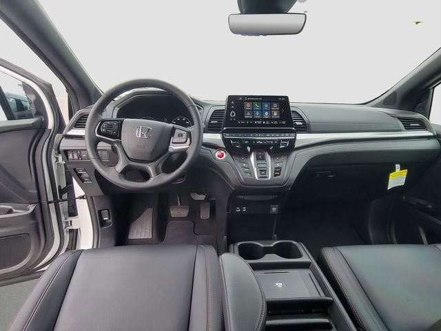 Used 2025 Honda Odyssey Sport-L image 17