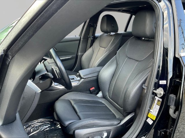 Used 2021 BMW 330i Sedan w/ Premium Package RWD image 22
