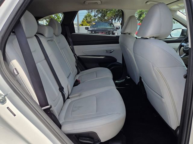 Used 2025 Hyundai Tucson SEL FWD image 18