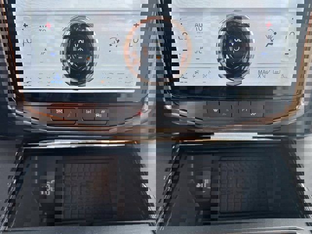 New 2025 Ford F150 Lightning Lariat image 19