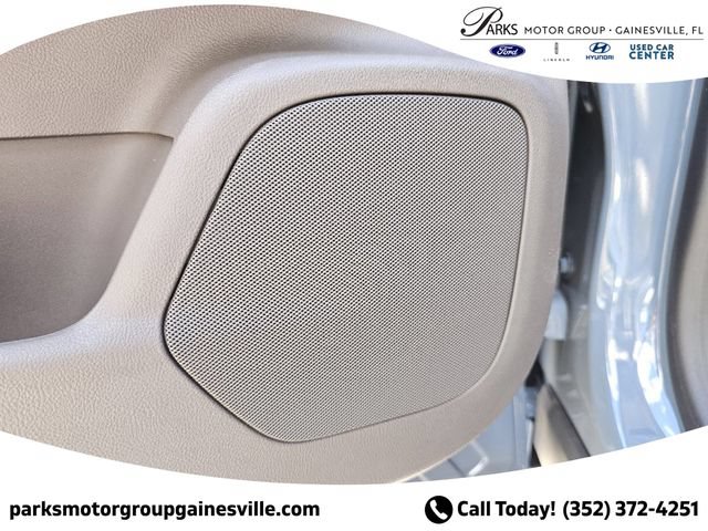 New 2024 Lincoln Corsair Grand Touring w/ Equipment Group 302A AWD/4WD image 16