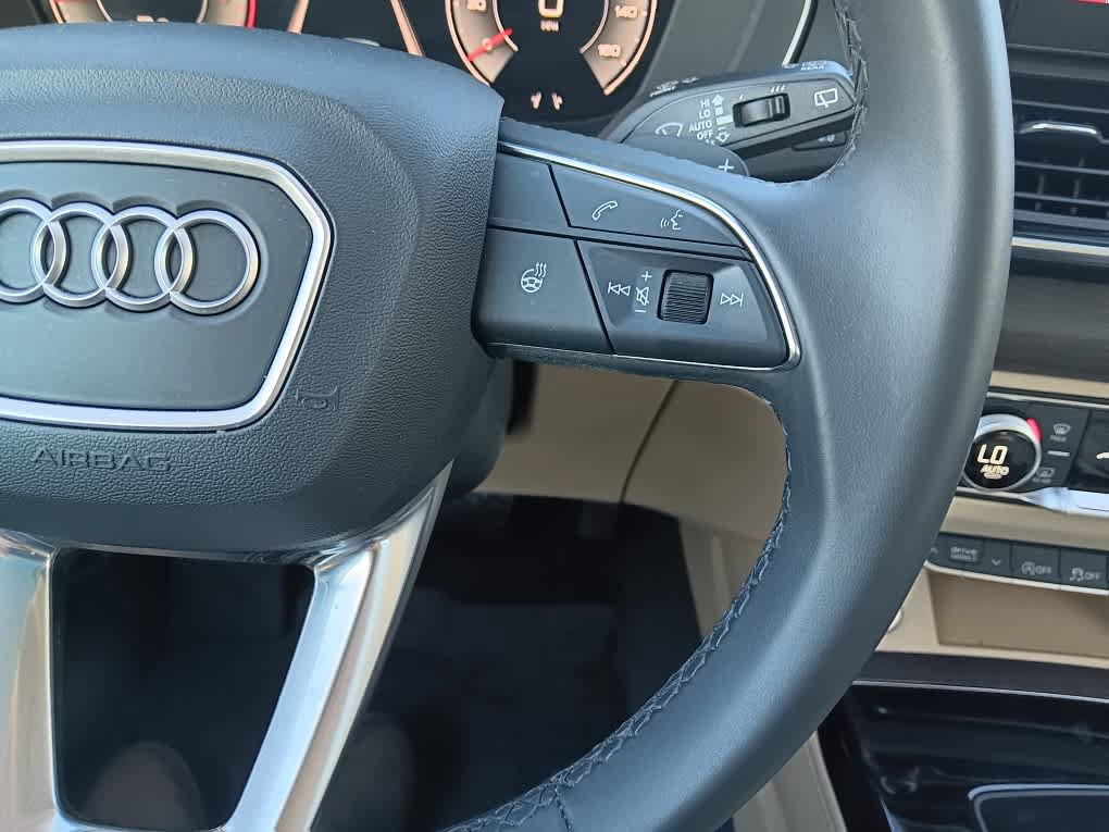 Used 2023 Audi Q5 2.0T Premium Plus w/ Premium Plus Package AWD/4WD image 23