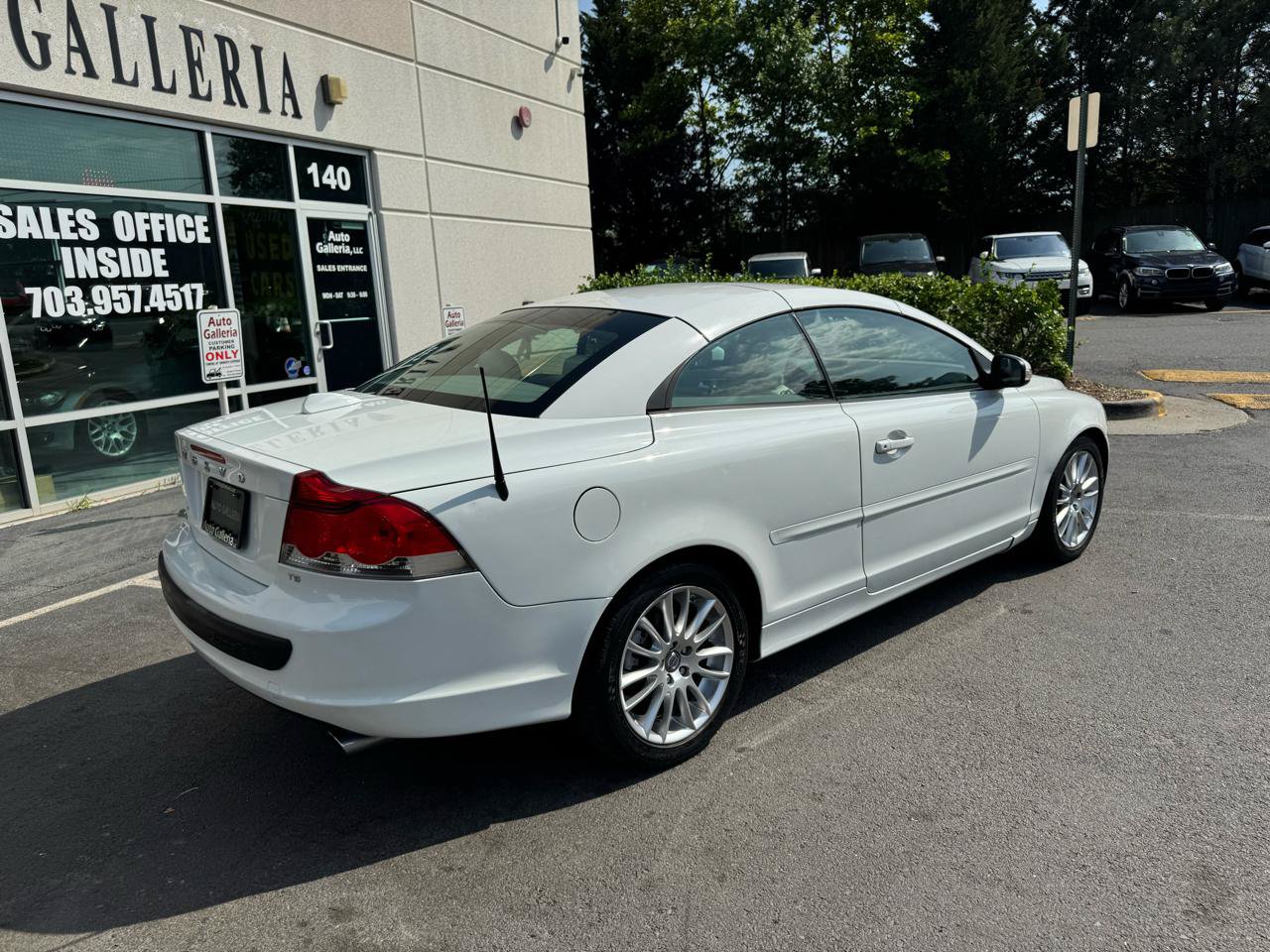 Used 2009 Volvo C70 T5 FWD image 8