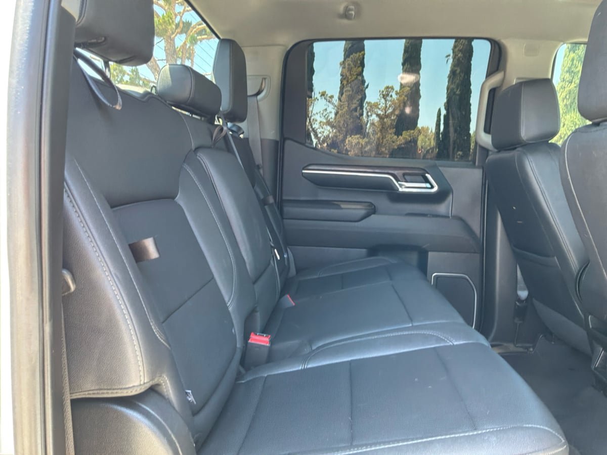 Used 2024 GMC Sierra 1500 SLT RWD image 19