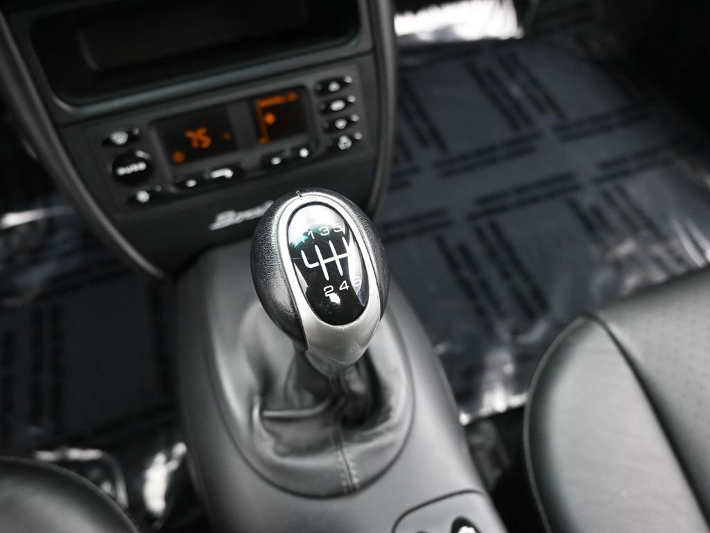 Used 2001 Porsche Boxster S image 24