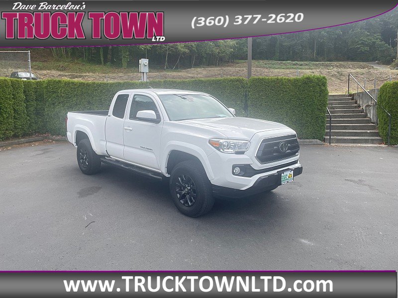 Used 2022 Toyota Tacoma SR5 w/ SR5 Appearance Package (SM) AWD/4WD image 7