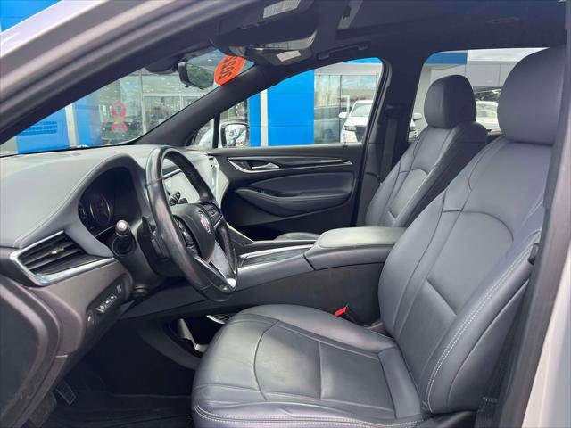 Used 2022 Buick Enclave Premium w/ Experience Buick Package image 13