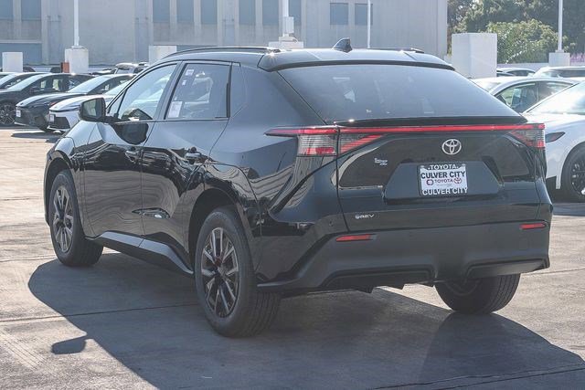 New 2026 Toyota bZ FWD image 7