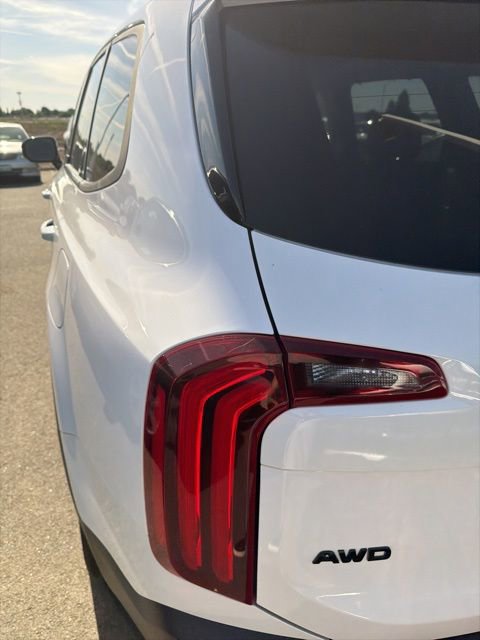 Used 2021 Kia Telluride SX w/ SX Prestige Package AWD/4WD image 8