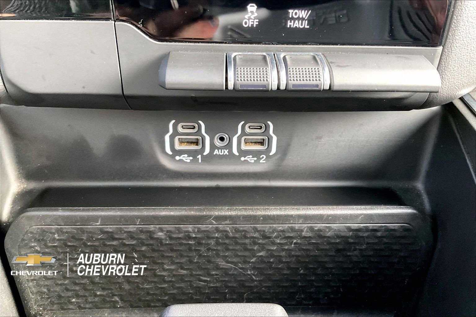 Used 2024 RAM 1500 Laramie image 30