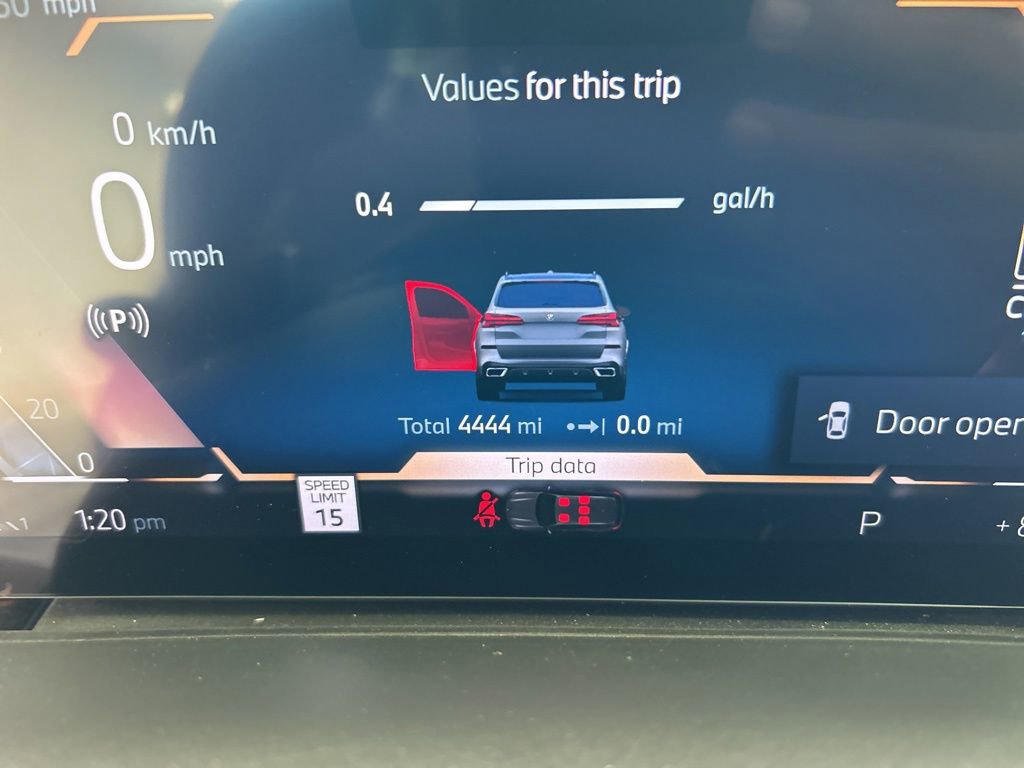 Used 2025 BMW X5 xDrive40i w/ M Sport Package image 59