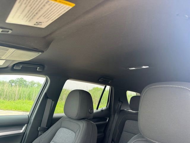 Certified 2025 GMC Terrain Elevation w/ Black Edition AWD/4WD image 6
