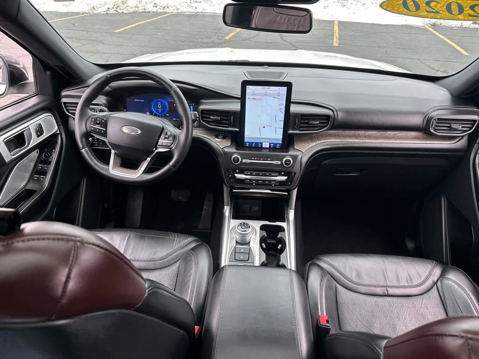 Used 2020 Ford Explorer Platinum image 15