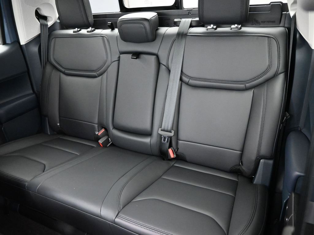 New 2025 Ford Maverick Lariat w/ Black Appearance Package image 31