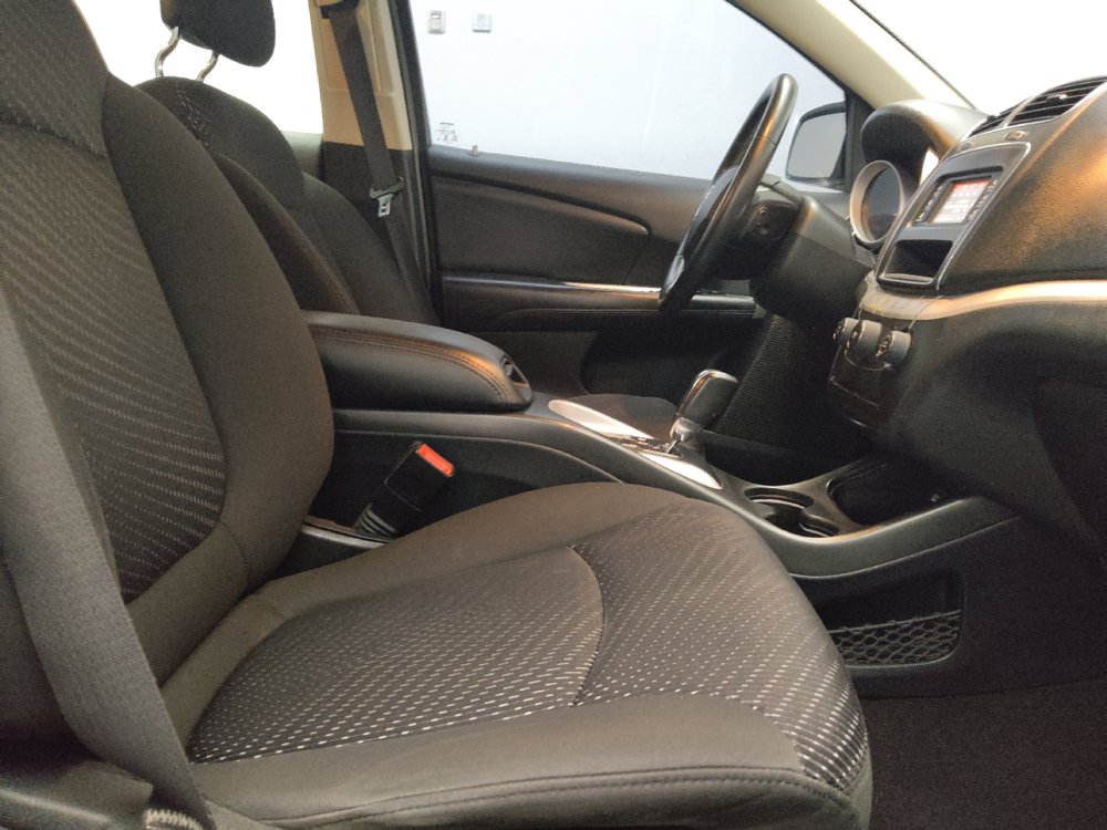 Used 2018 Dodge Journey SE w/ Popular Equipment Group FWD image 21