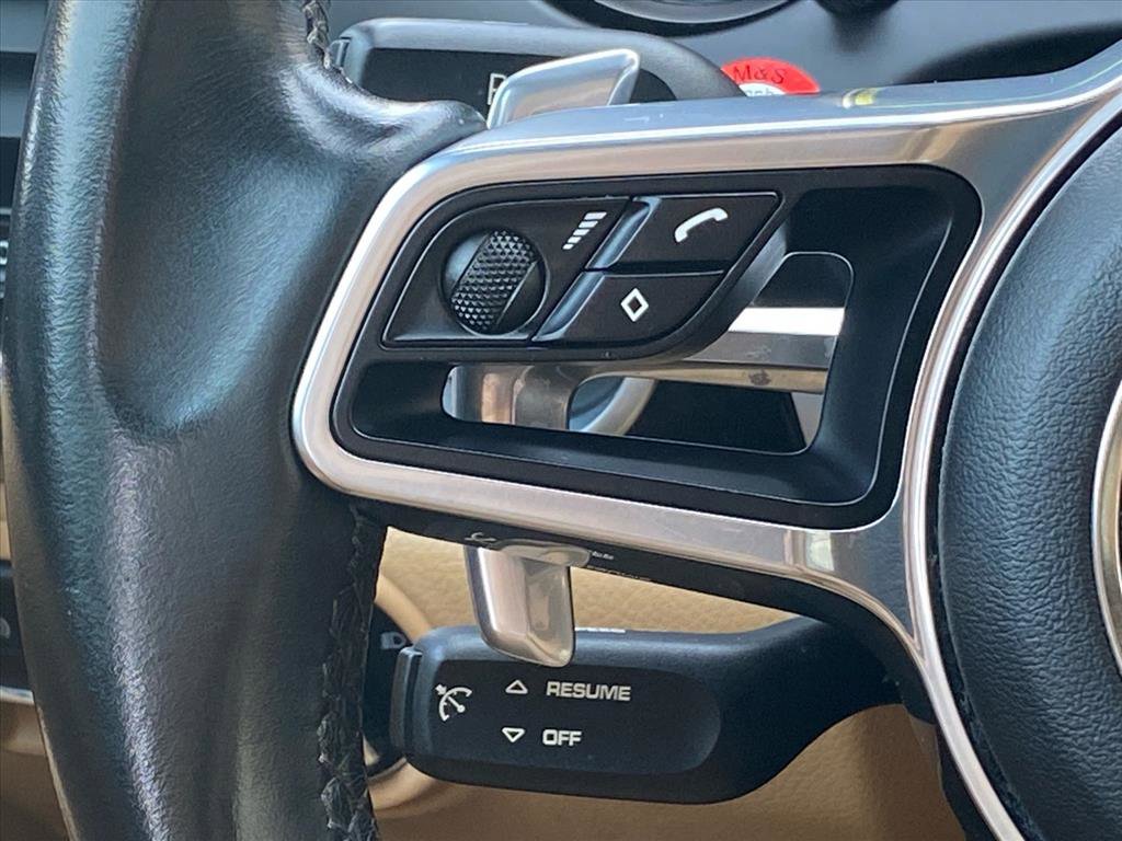 Used 2016 Porsche Cayenne S image 7