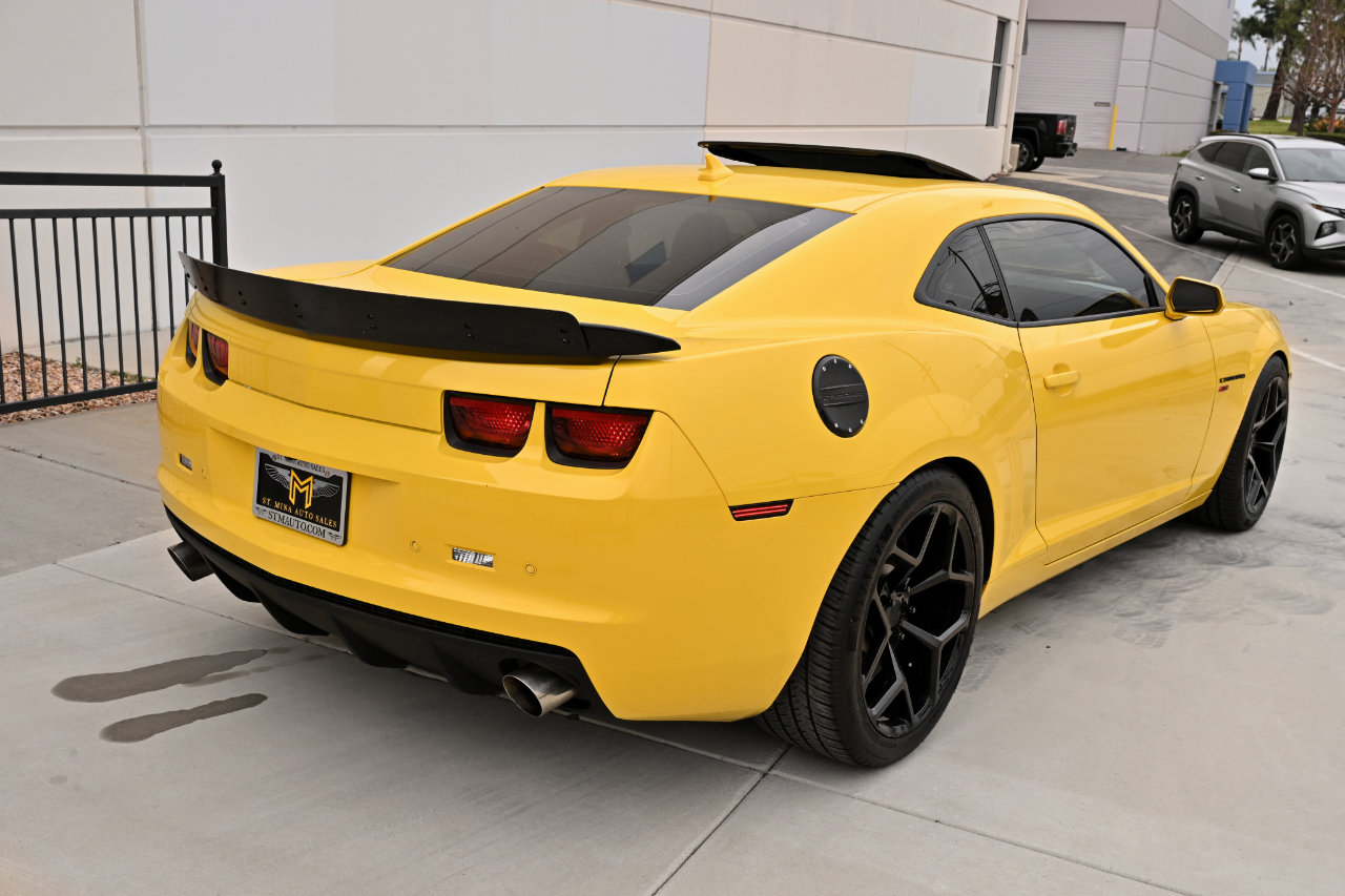 Used 2012 Chevrolet Camaro SS w/ RS Package image 7