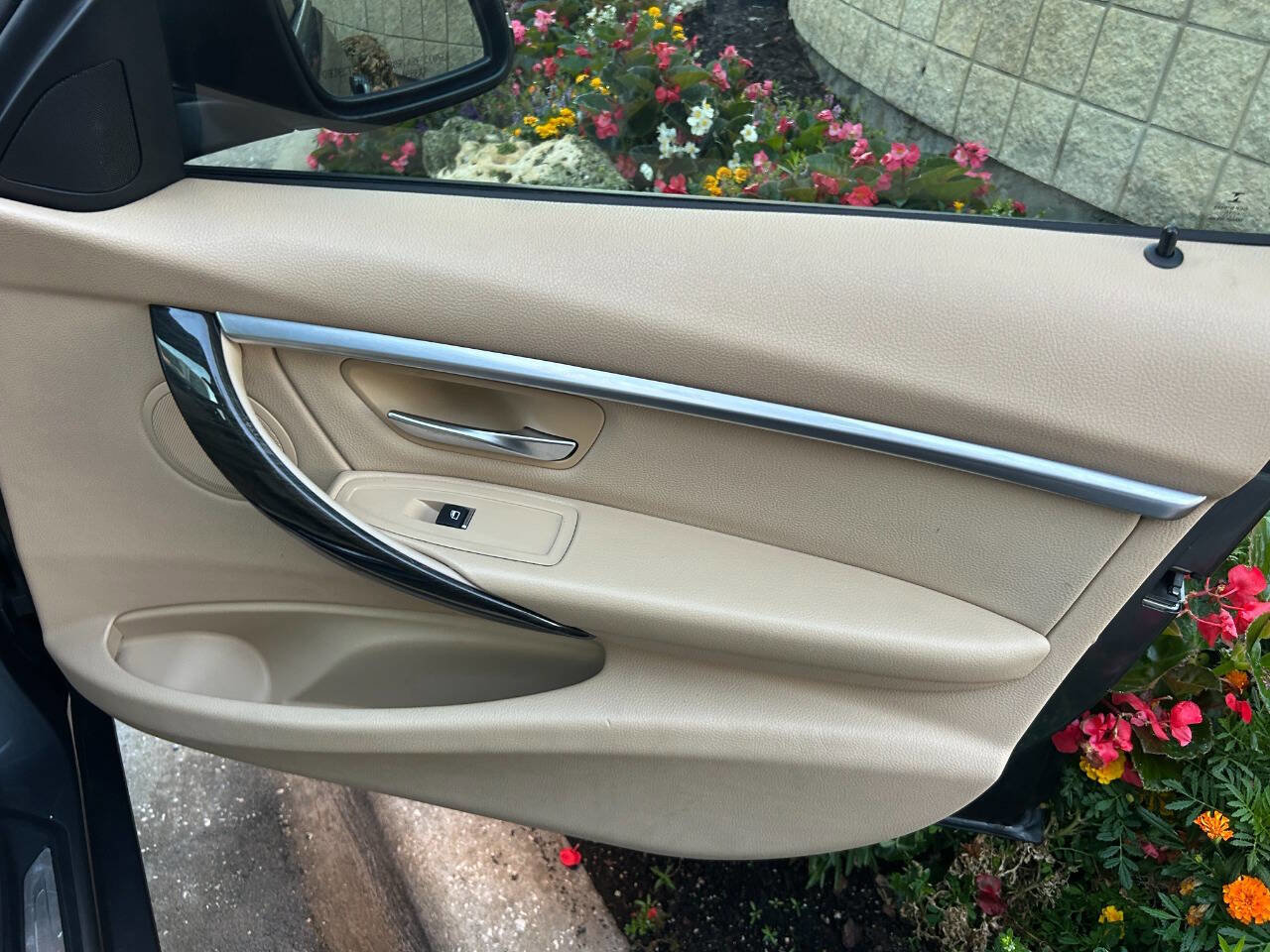 Used 2016 BMW 328i Sedan image 22