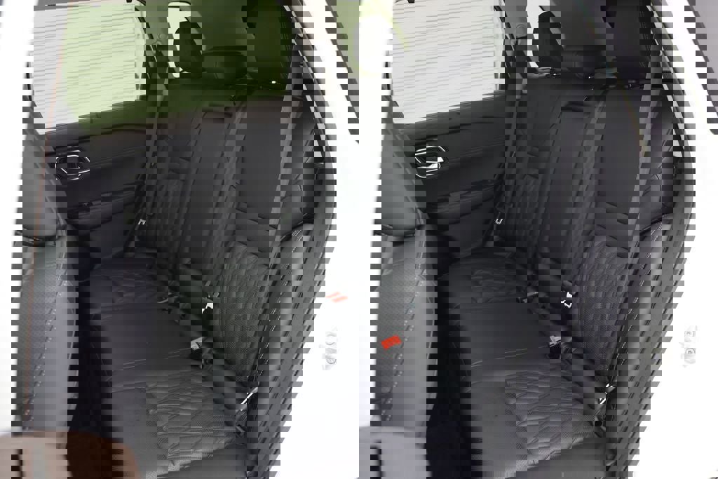 Used 2023 Nissan Rogue Platinum w/ Platinum Premium Package image 11