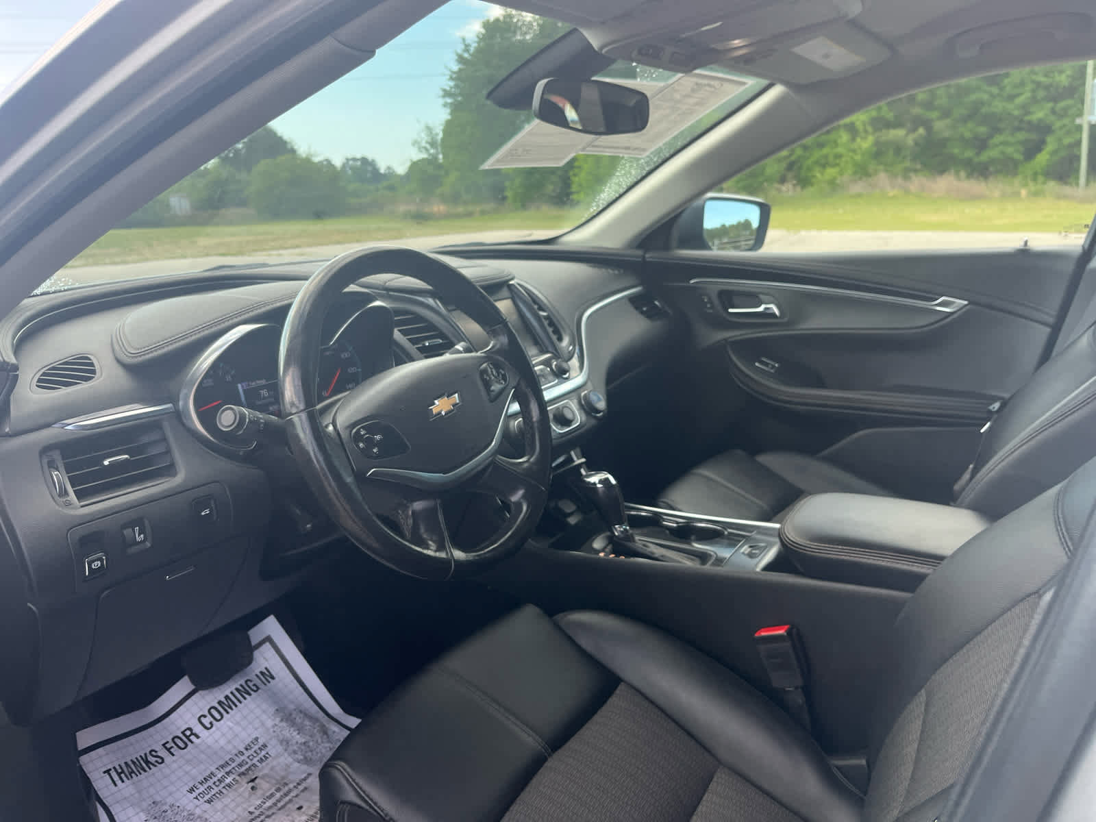 Used 2019 Chevrolet Impala LT FWD image 14