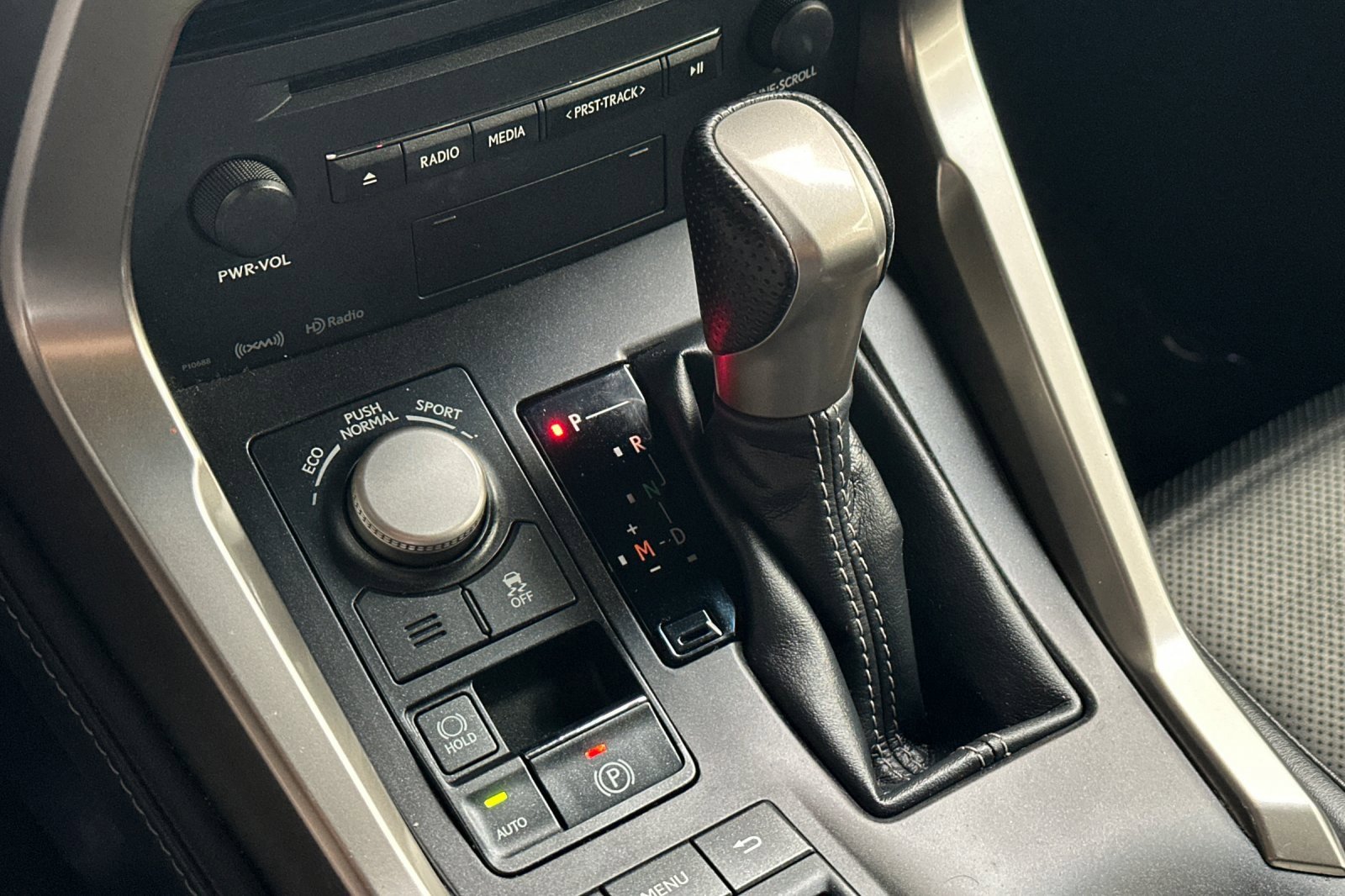 Used 2015 Lexus NX 200t F Sport image 28