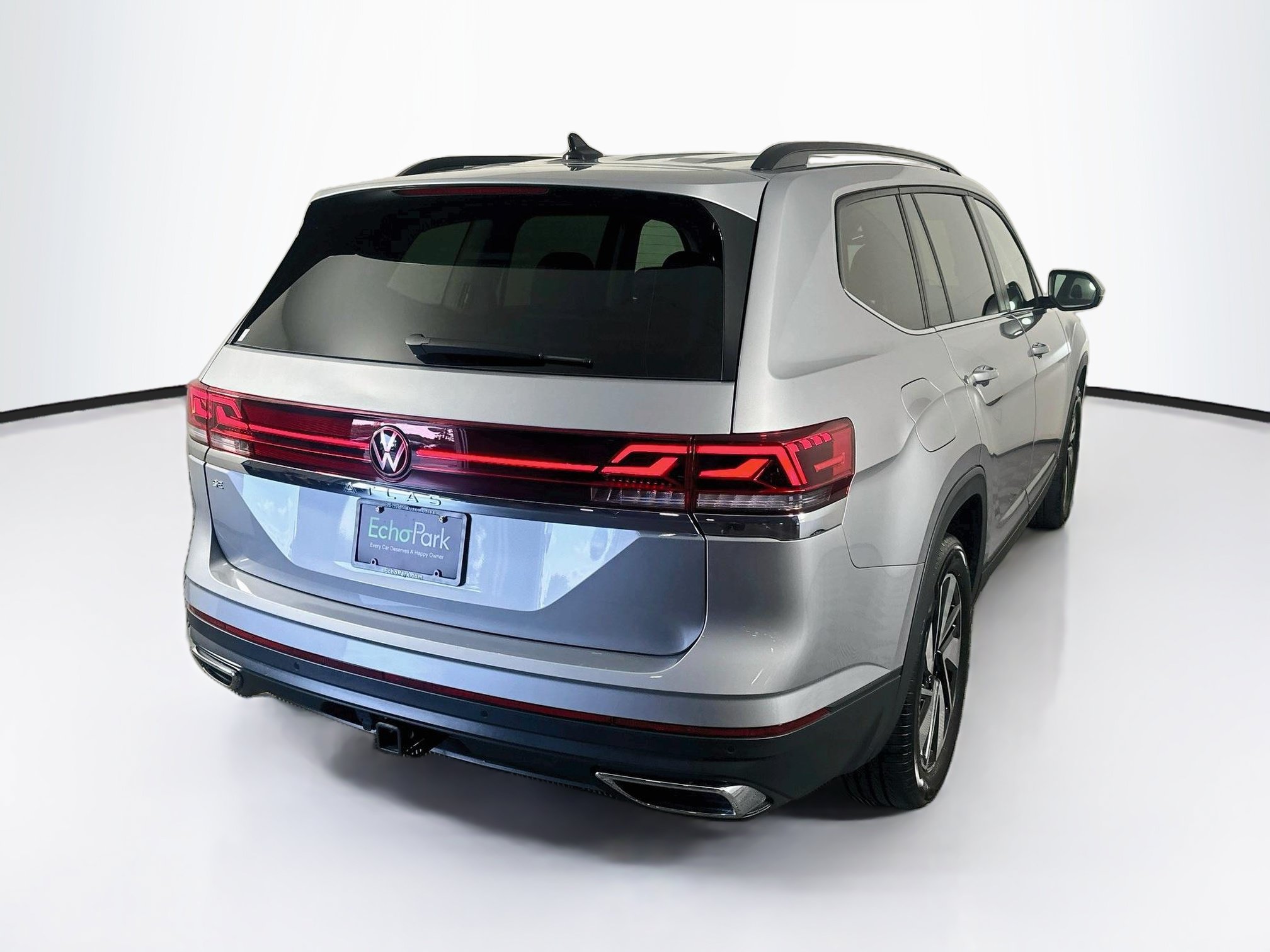 Used 2026 Volkswagen Atlas SE FWD image 9