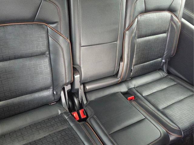Used 2025 Lincoln Navigator L Black Label AWD/4WD image 18