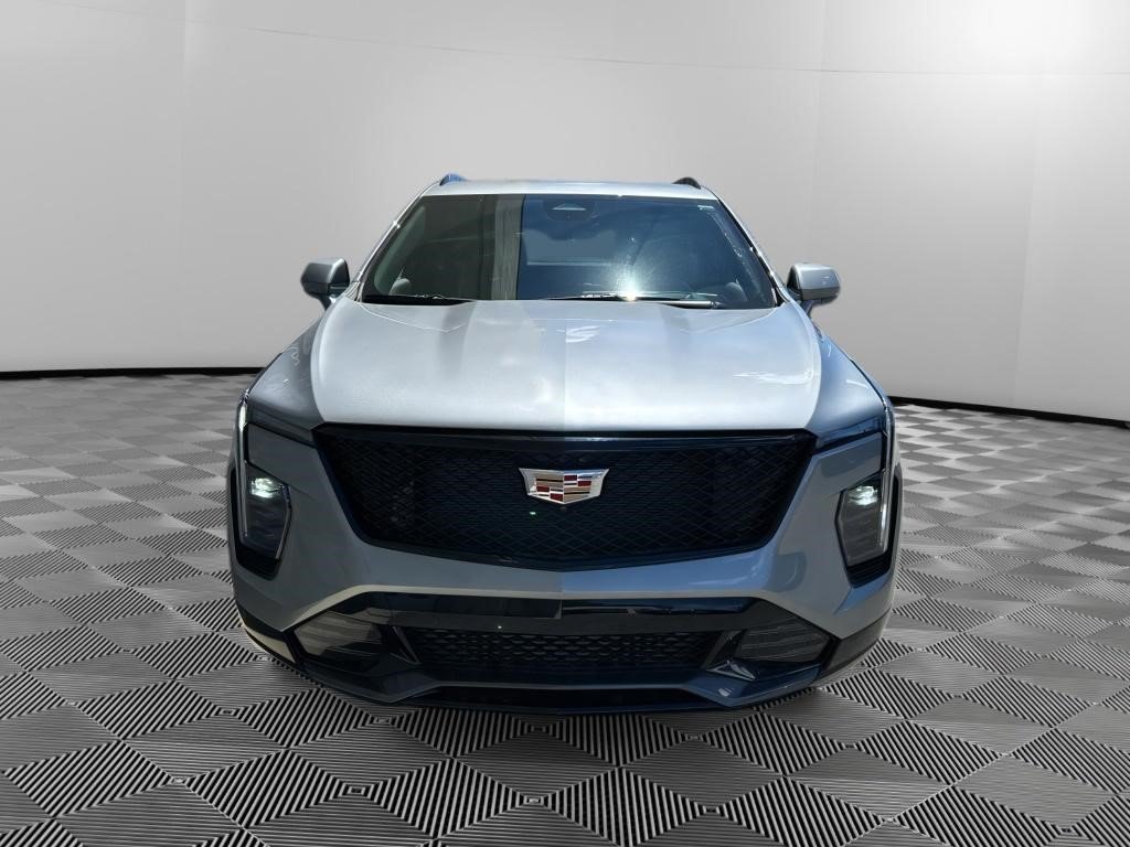 Certified 2024 Cadillac XT4 Sport AWD/4WD image 2