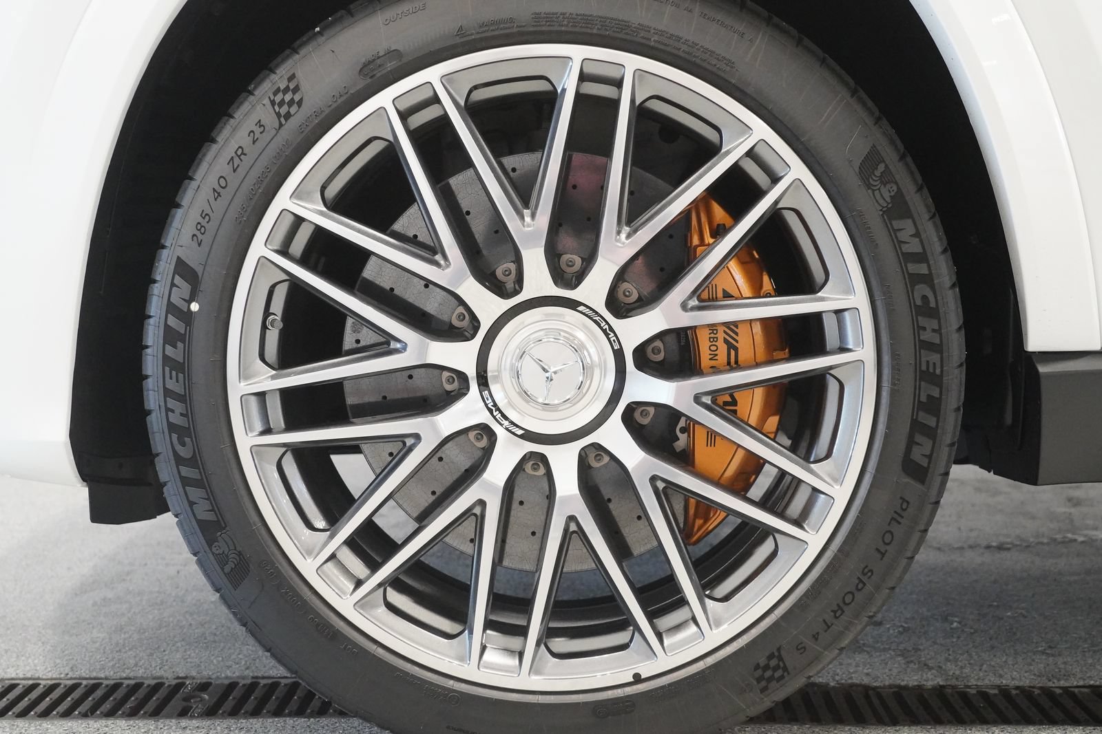 New 2026 Mercedes-Benz GLS 63 AMG 4MATIC image 11