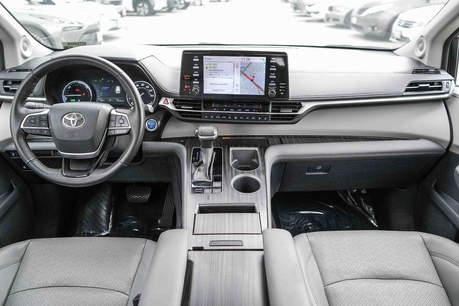 Certified 2024 Toyota Sienna Limited AWD/4WD image 12
