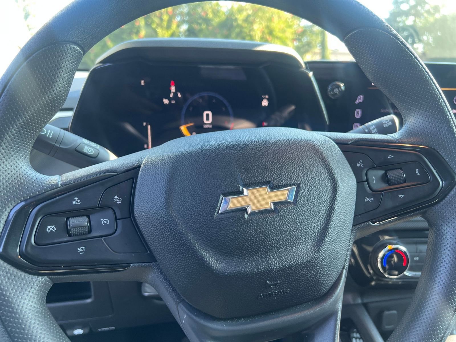 Used 2025 Chevrolet TrailBlazer LT image 28