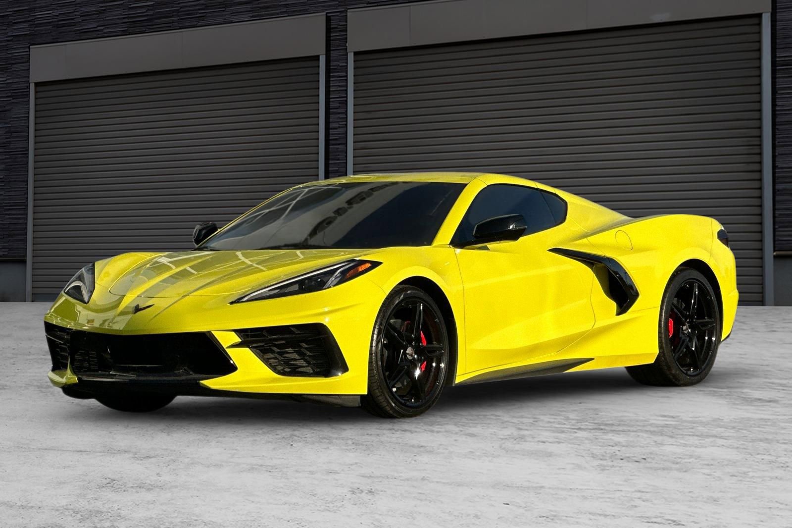 Used 2020 Chevrolet Corvette Stingray Coupe w/ Engine Appearance Package image 9