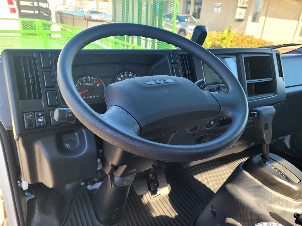 New 2025 Chevrolet Low Cab Forward image 8