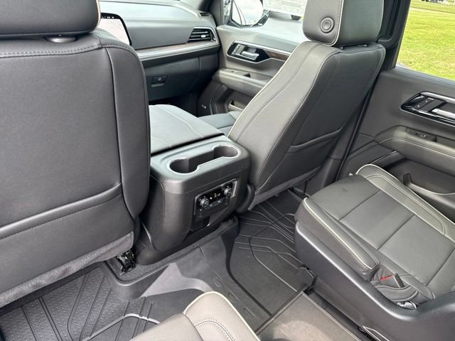 New 2026 Chevrolet Suburban Premier w/ Sun And Tow Package AWD/4WD image 49