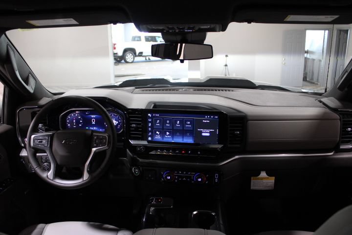 New 2026 Chevrolet Silverado 1500 LT Trail Boss w/ LT Trail Boss Premium Package AWD/4WD image 3