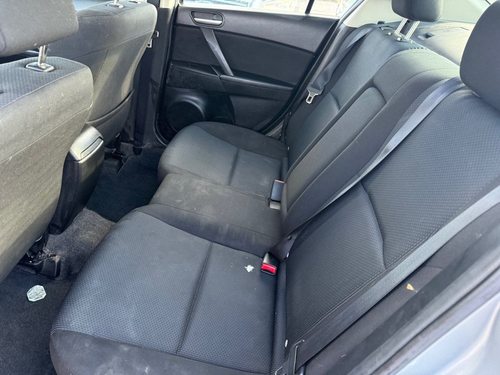 Used 2014 MAZDA MAZDA3 i Sport FWD image 21