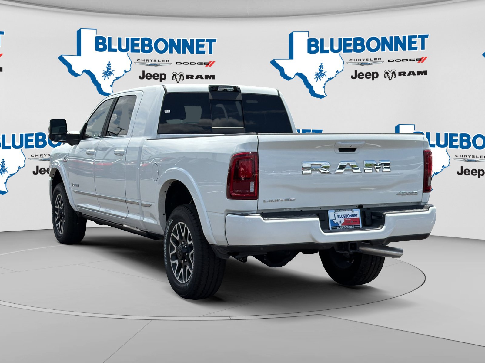 Certified 2026 RAM 3500 Limited AWD/4WD image 7