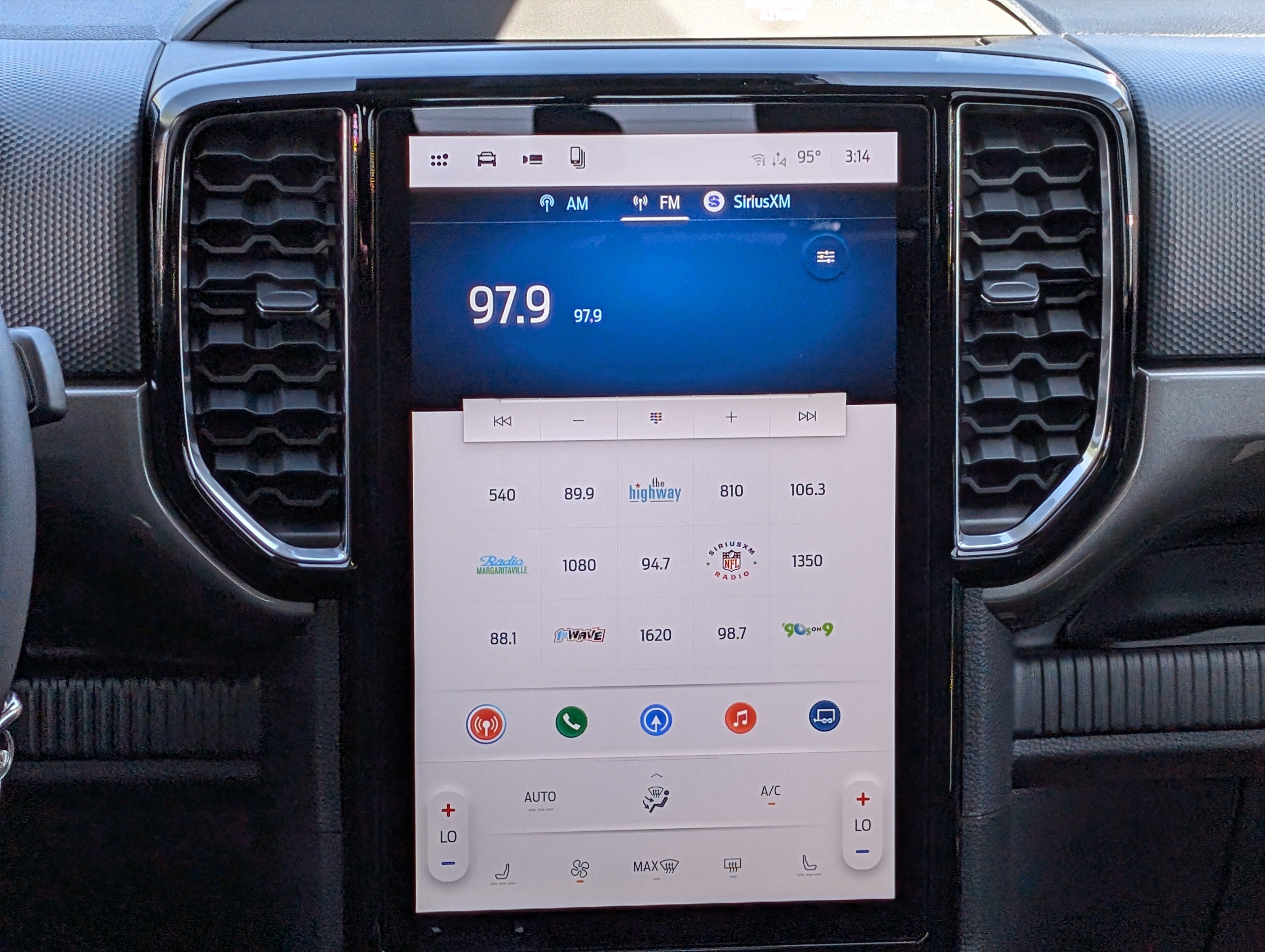 New 2026 Ford Ranger XLT image 15