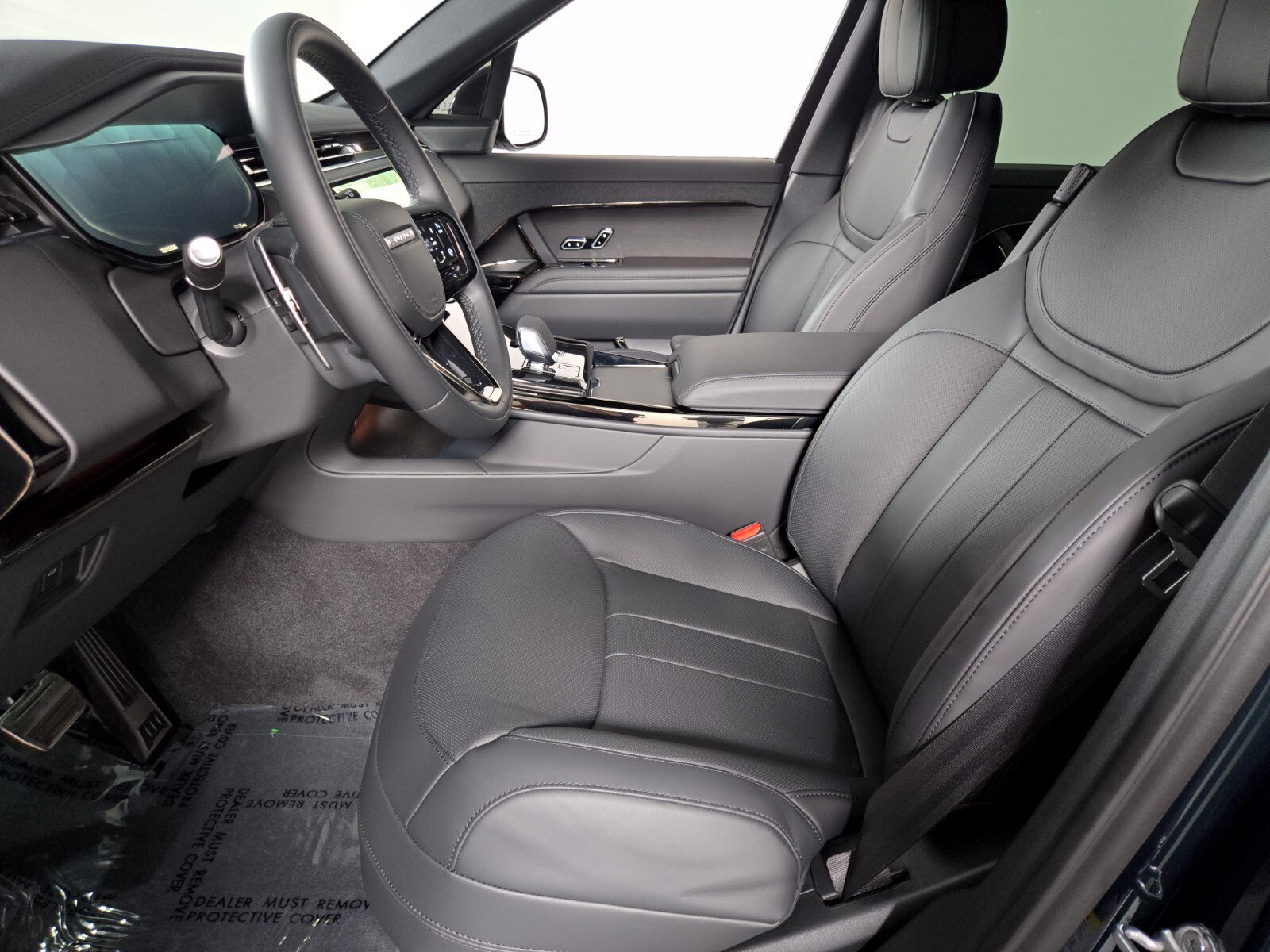 New 2027 Land Rover Range Rover Sport Dynamic SE AWD/4WD image 11