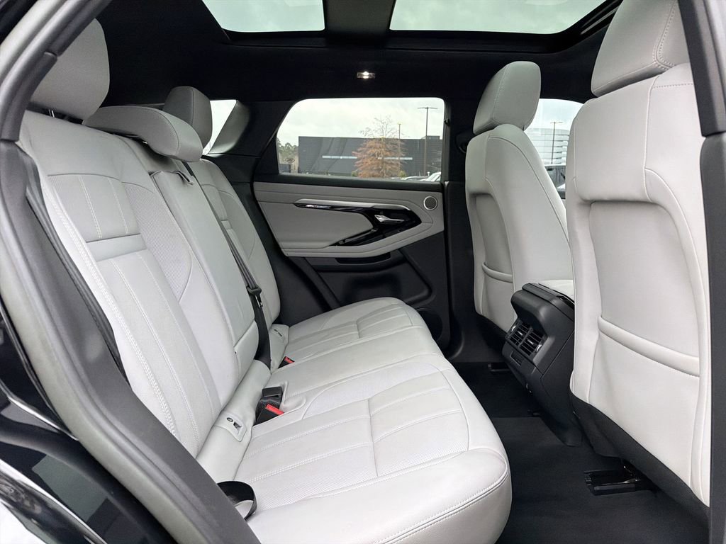 Used 2023 Land Rover Range Rover Evoque S image 8