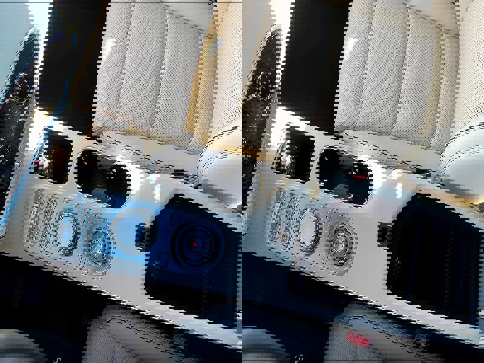 Used 2025 Genesis GV70 2.5T w/ Advanced Package image 33