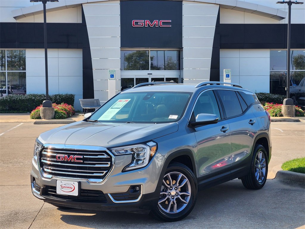 Used 2023 GMC Terrain SLT