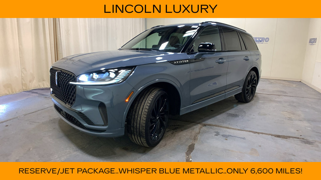 Used 2025 Lincoln Aviator Reserve w/ Equipment Group 201A AWD/4WD image 7