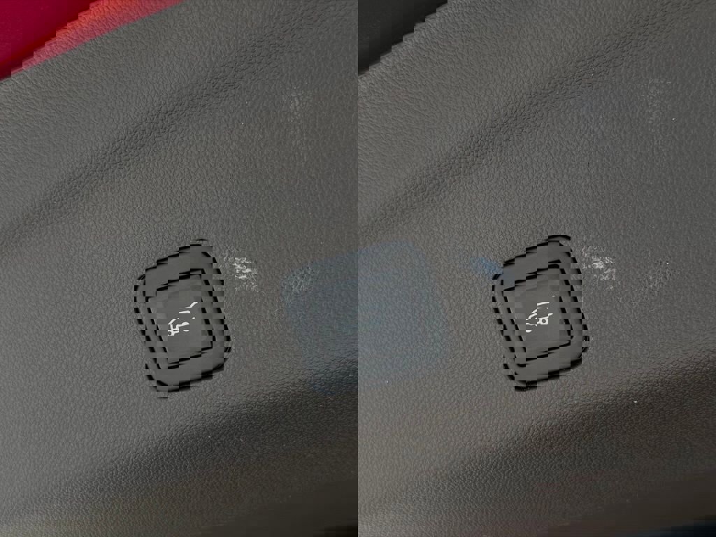 Used 2025 GMC Yukon Elevation w/ Elevation Premium Package image 46