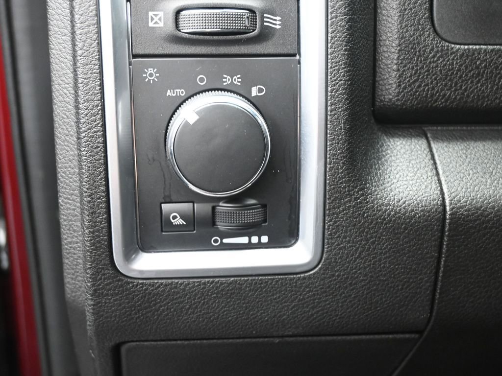Used 2024 RAM 1500 Classic Warlock AWD/4WD image 21