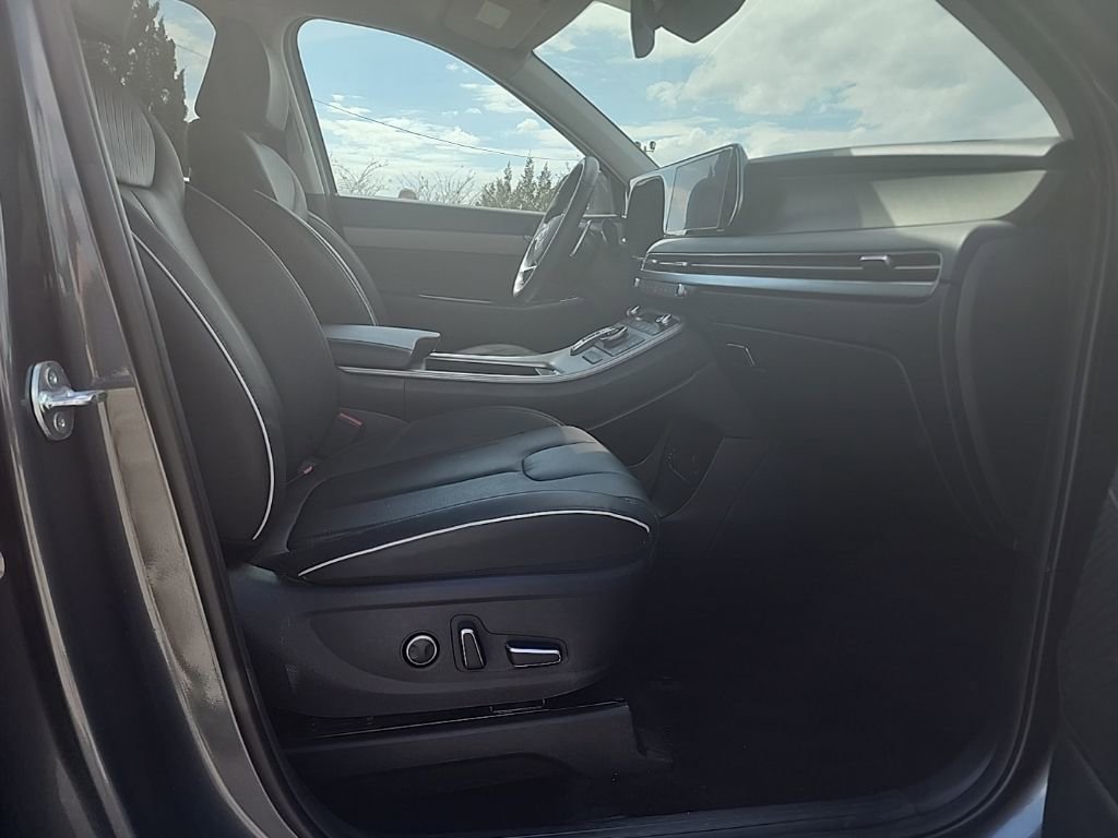 Used 2025 Hyundai Palisade SEL image 14