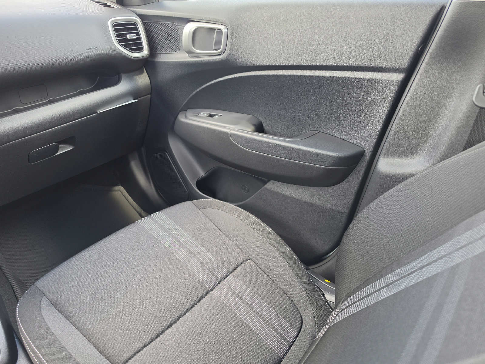 New 2026 Hyundai Venue SEL FWD image 18