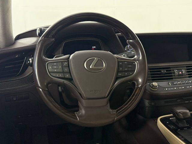 Used 2018 Lexus LS 500 w/ Interior Upgrade Package RWD image 18