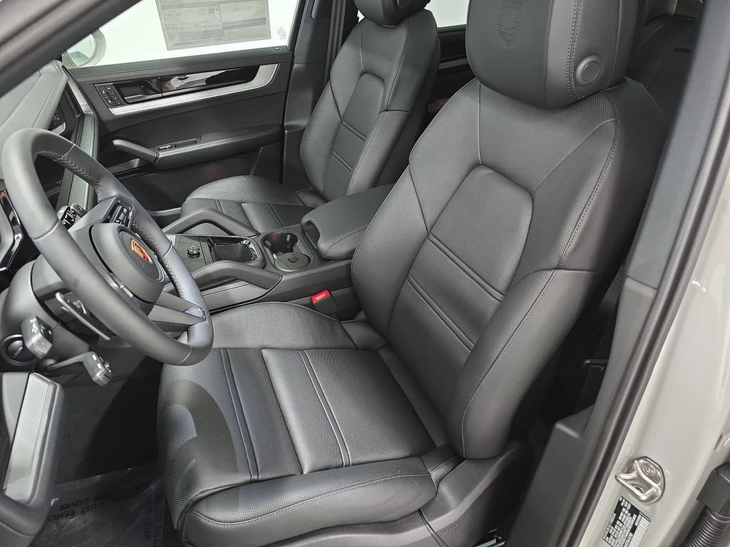 New 2026 Porsche Cayenne S AWD/4WD image 5