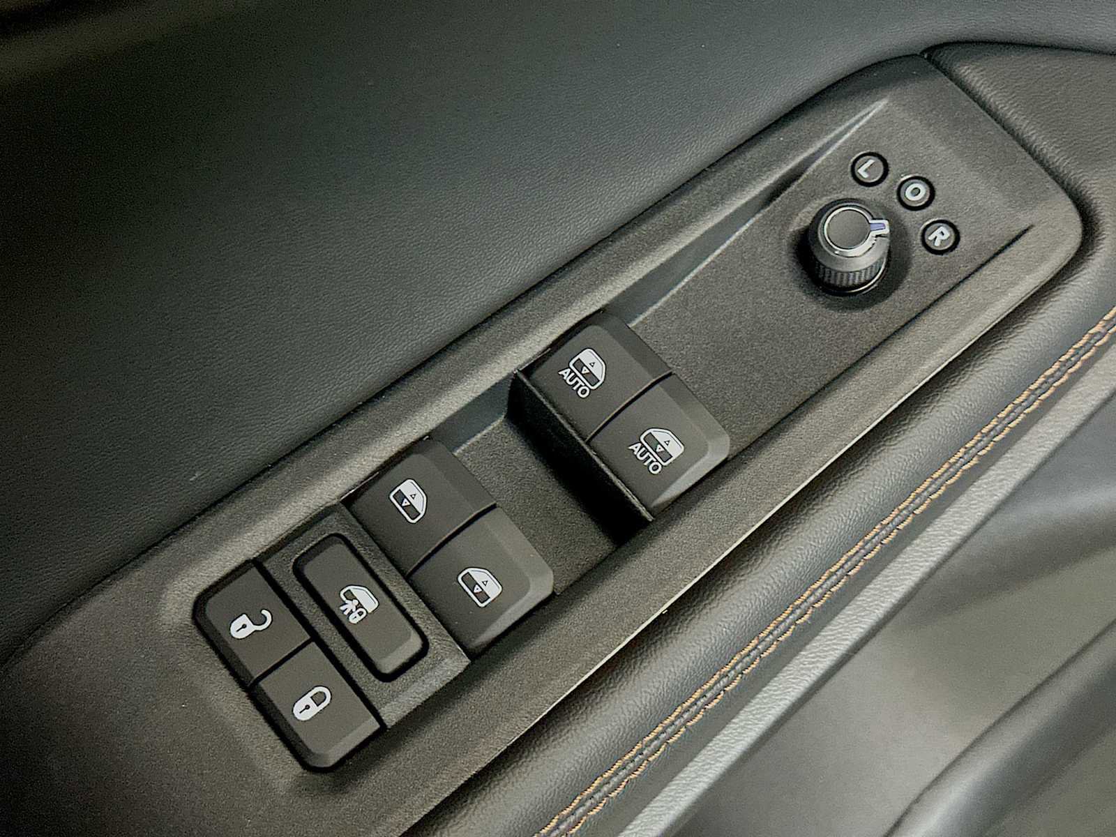 New 2026 Jeep Cherokee Limited AWD/4WD image 15